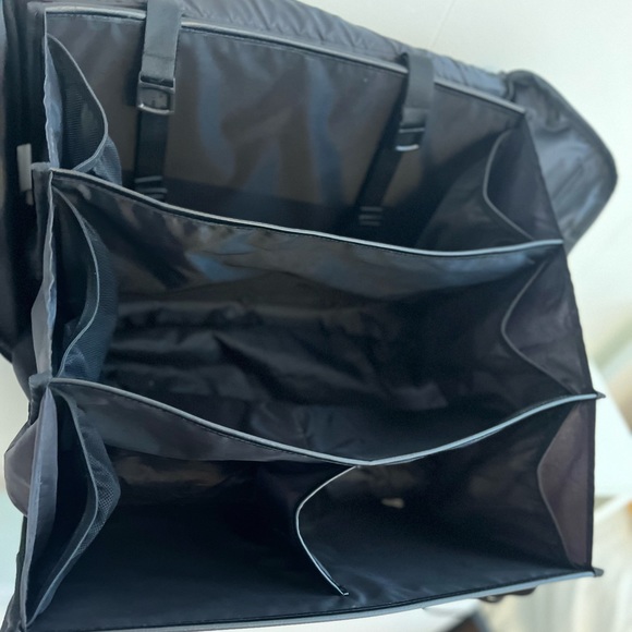 Beis Hanging duffle - Picture 4 of 8